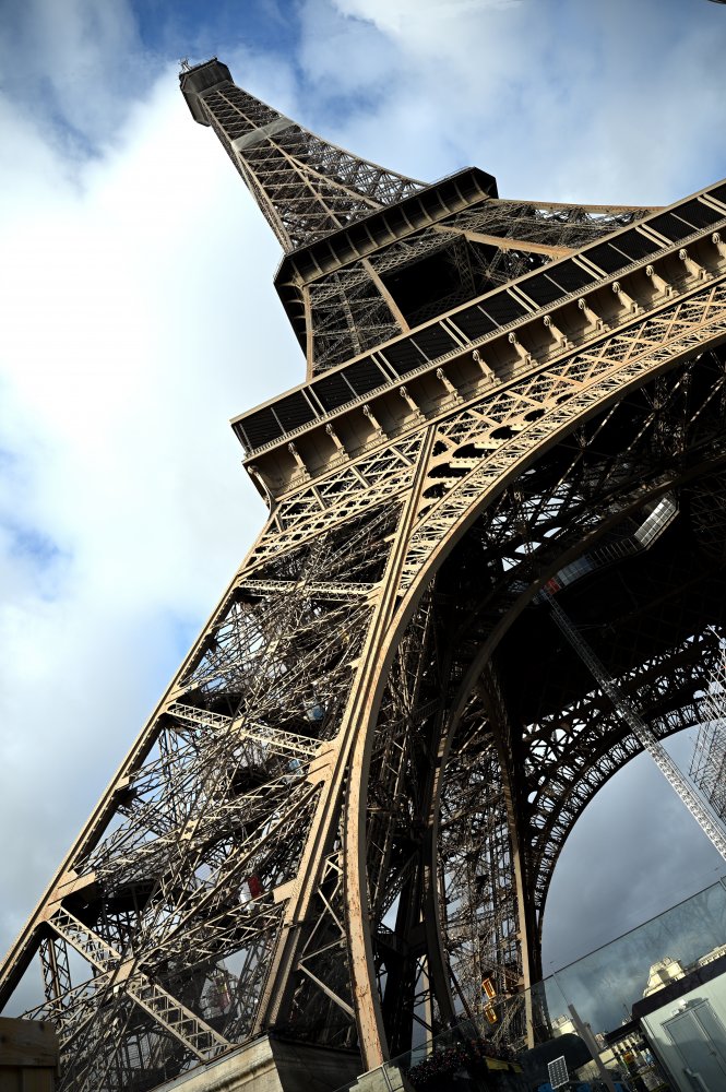 ©František Podzimek, Eiffelova věž / Paříž